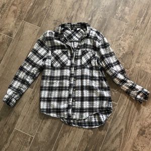 BDG flannel button down size medium